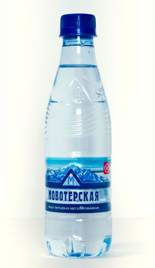 Вода НОВОТЕРСКАЯ питьевая негазированная, 0,33л. Цена одной упаковки.